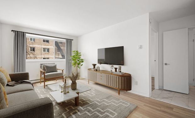 800 Beverley Street – Unit A - Photo 1