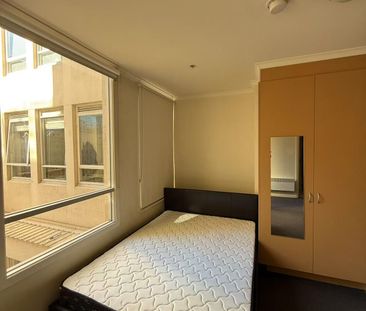 Furnished Studio in the Heart of Melbourne CBD - Photo 3