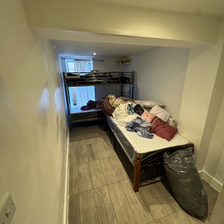Room in a Shared Flat, Brayards Road, SE15 - Photo 1