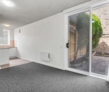 9/82 Burwood Highway, Burwood East VIC 3151 - Photo 3