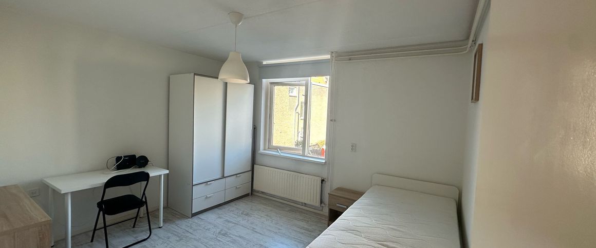 Room Zaandam - Botenmakersstraat - Foto 1
