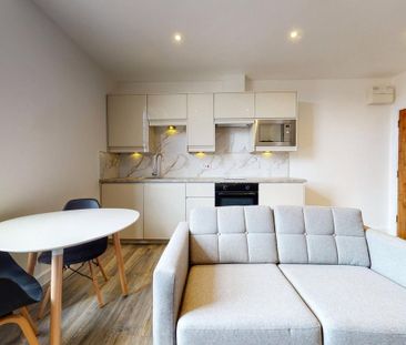 Studio to rent - Photo 5