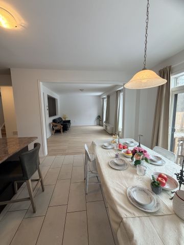 For Lease - 7969 BUCKEYE Crescent, Niagara Falls, Ontario - Photo 4