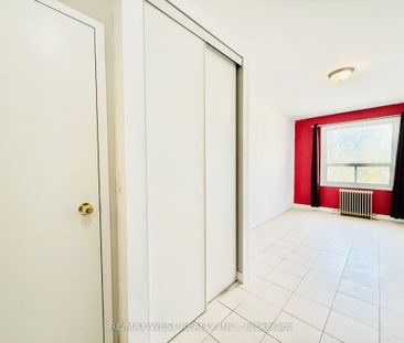 672-676 Sheppard Avenue W #4L , - Photo 5