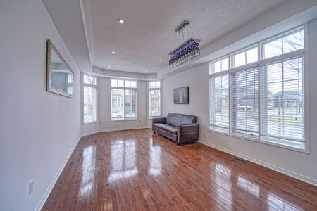 For Lease - 232 Madison Heights Boulevard, Markham, Ontario - Photo 2