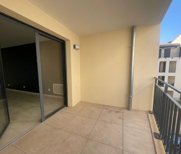 Location Appartement 2 pièces 44m² - Photo 6