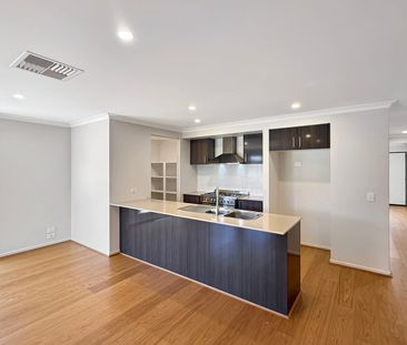 🏡 4-Bedroom house in Wallan - Photo 5