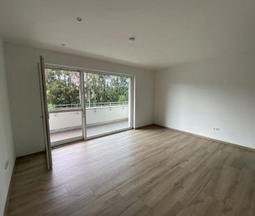 Ihr neues Zuhause mit großer Loggia - Photo 1