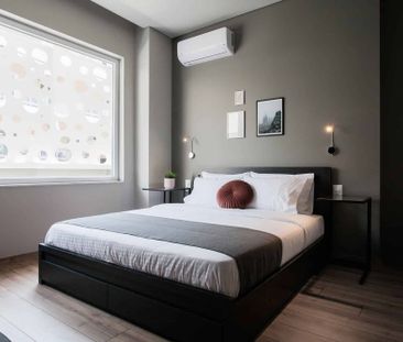 Attractive 1BR Apartment at WYZ Athens - Photo 2