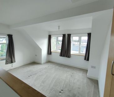 2 bedroom semi-detached house to rent - Photo 6