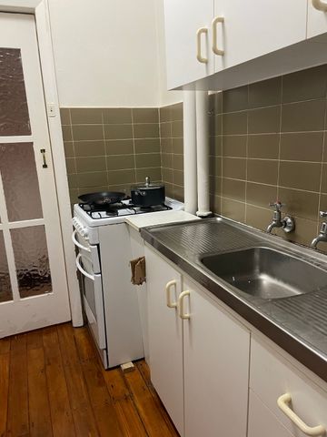 Elizabeth Bay - Photo 4