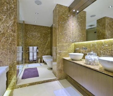 3 bedroom flat to rent - Photo 3