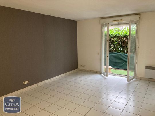 Location Appartement 2 pièces 47m² BORDEAUX 33300 - Photo 1