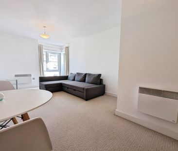 High Street, Southampton City Centre, SO14 - Photo 1