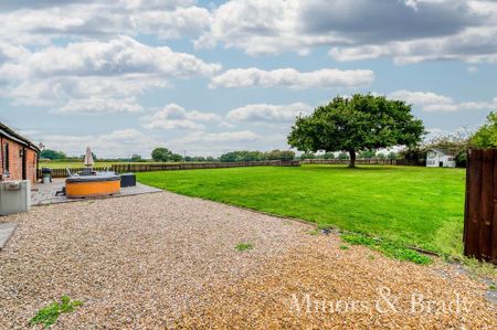 3 bedroom barn conversion to rent - Photo 5