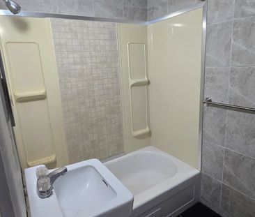 For Lease - 63 Donald Street Unit# 5, Belleville, Ontario - Photo 2