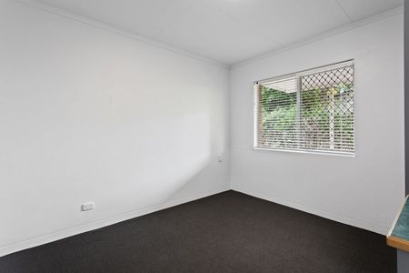 4/122A Russell Street, Toowoomba City, QLD 4350 - Photo 3