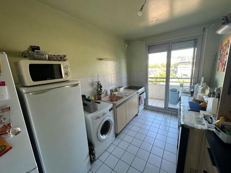 Location Appartement 3 pièces 63m² CLERMONT FERRAND 63000 - Photo 4