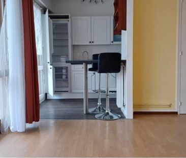 location Appartement T1 DE 33.5m² À AMIENS - Photo 3