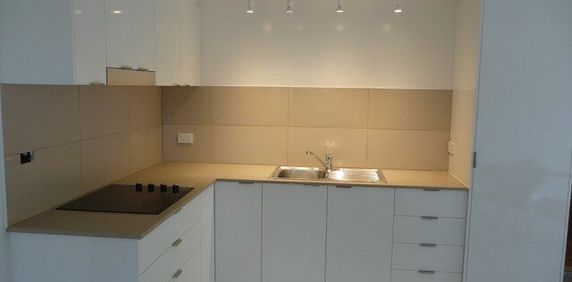 Sippy Downs - Photo 2