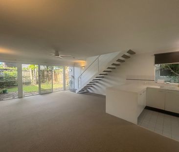 Townhouse Living in Prime Tewantin Location - Photo 1