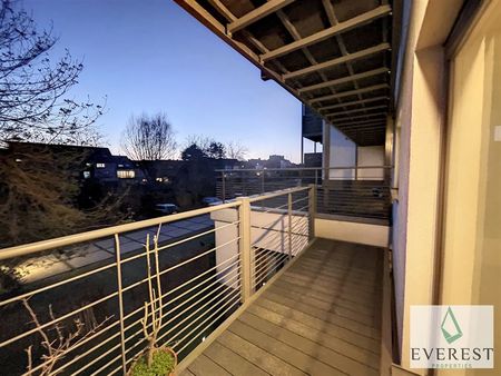 Drogenbos! Splendide Appartement 3 chambres non meublé avec Terrasse - Photo 2