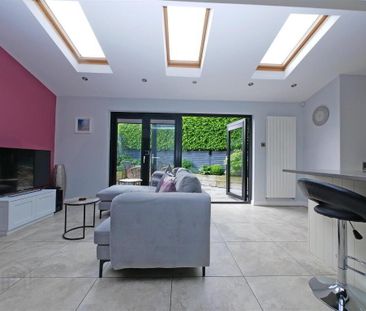 1 Carnbrae Avenue, Newton Park, Four Winds, Belfast, BT8 6NH - Photo 4