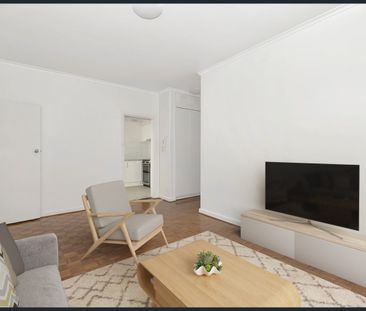 FIRST FLOOR SPACIOUS APARTMENT - Photo 1