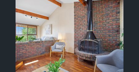 Coastal Family Home - Photo 3