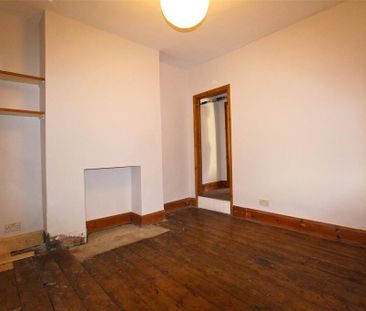 4 bedroom terraced house to rent - Photo 4