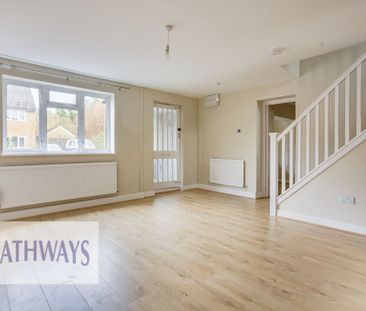 4 bed detached house to rent in The Brades, Newport, NP18 - Photo 1