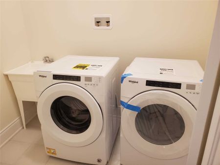 For Lease - 19 Cobriza Crescent Unit# (Upper), Brampton, Ontario - Photo 4