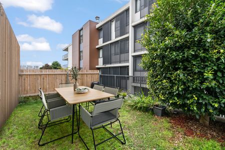 206D/1-9 Allengrove Crescent, North Ryde NSW 2113 - Apartment For Rent | Domain - Photo 2