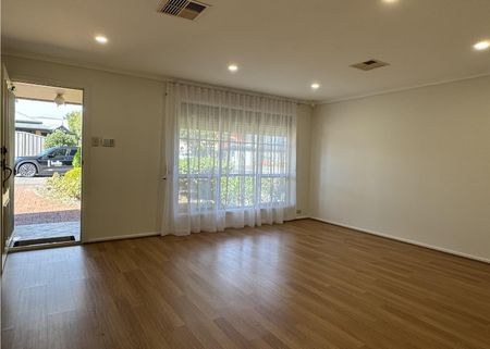 43 Frost Street, Newton SA 5074 - House For Rent | Domain - Photo 2