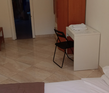 Camera in appartamento - Photo 5