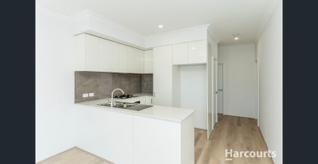 Modern Apartment in the heart of Morley - Photo 5
