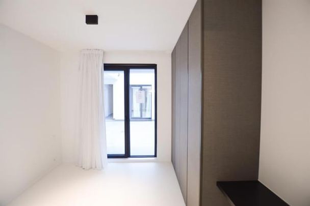 Appartement te huur - Photo 1