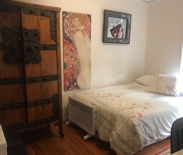 Avondale Heights - Photo 6