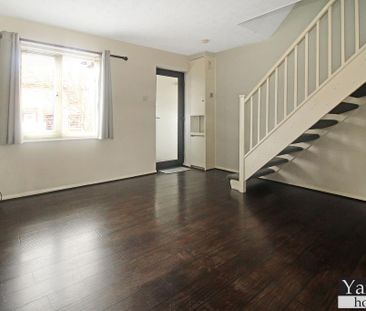 2 bedroom semi-detached house to rent - Photo 1