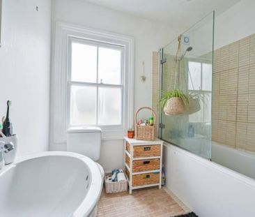 2 Bed Flat, Leigham Vale, SW16 - Photo 4