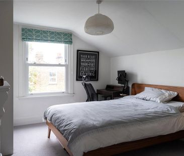 4 bedroom terraced house to rent - Photo 5