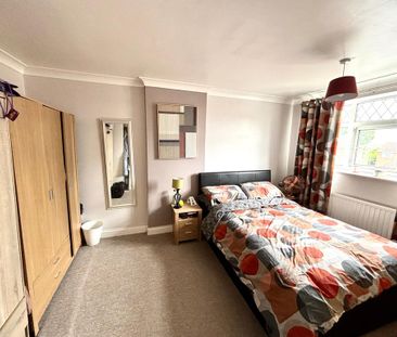 3 bedroom detached house to rent - Photo 5