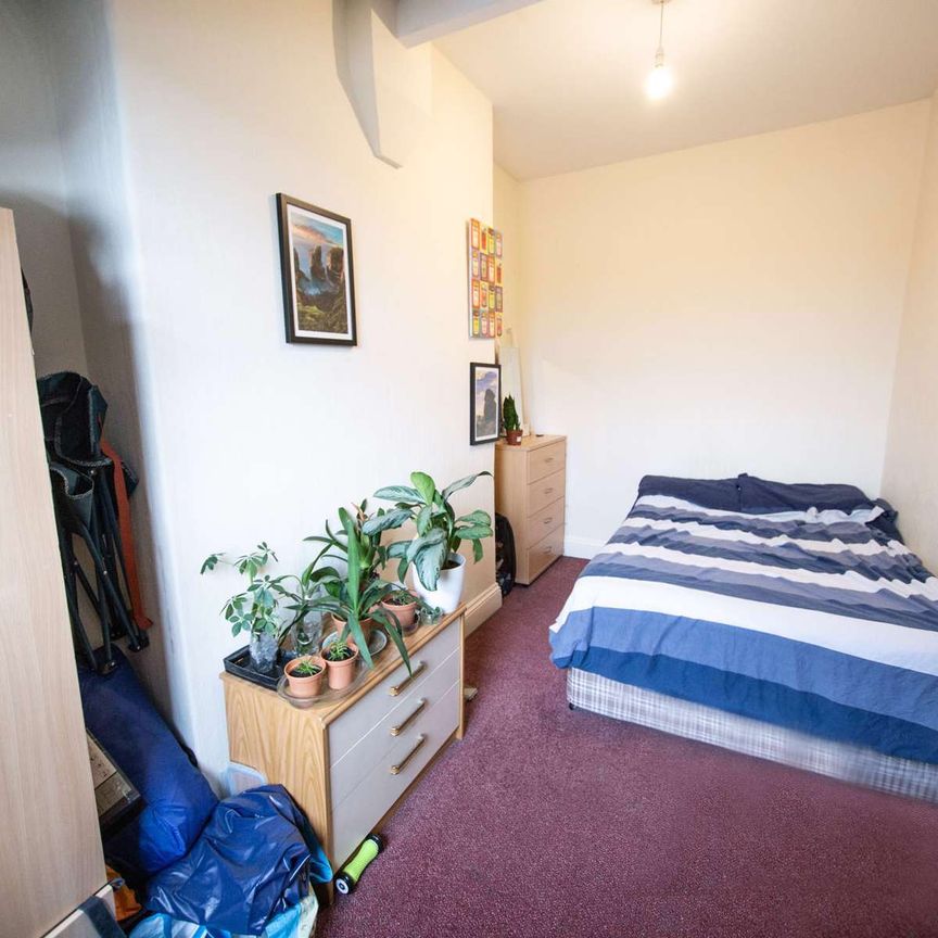 Withington High Street Duplex - Photo 1