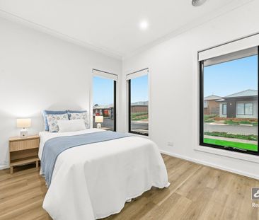 Stunning New Home in Werribee Secondary School Zone!! - Photo 6
