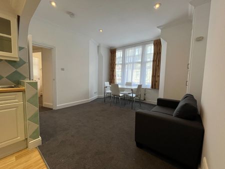 1 Bed Flat, Howitt Road, NW3 - Photo 3