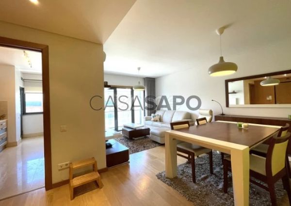 Apartamento T2 para alugar na Amadora