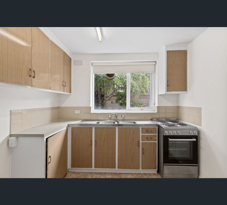 8/201 Auburn Road, Hawthorn, Vic 3122 - Photo 2
