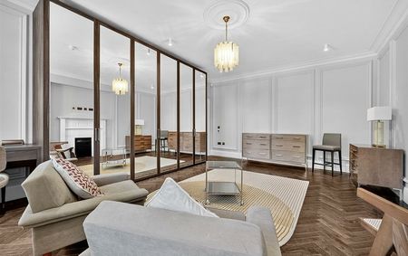 House To Let in Heath Drive, Hampstead, NW3 | TK International - Photo 3