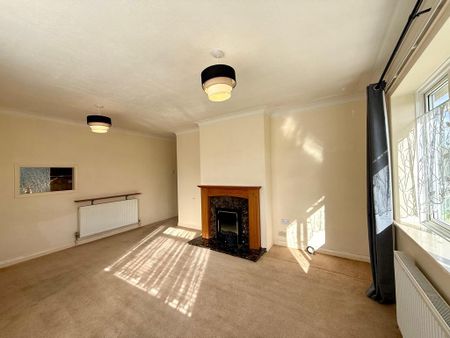 4 bedroom chalet to rent - Photo 2