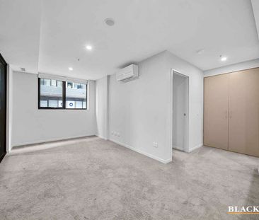 Modern Living in the Heart of Greenway - Photo 2